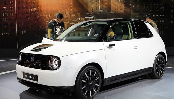 sửa chữa ô tô điện